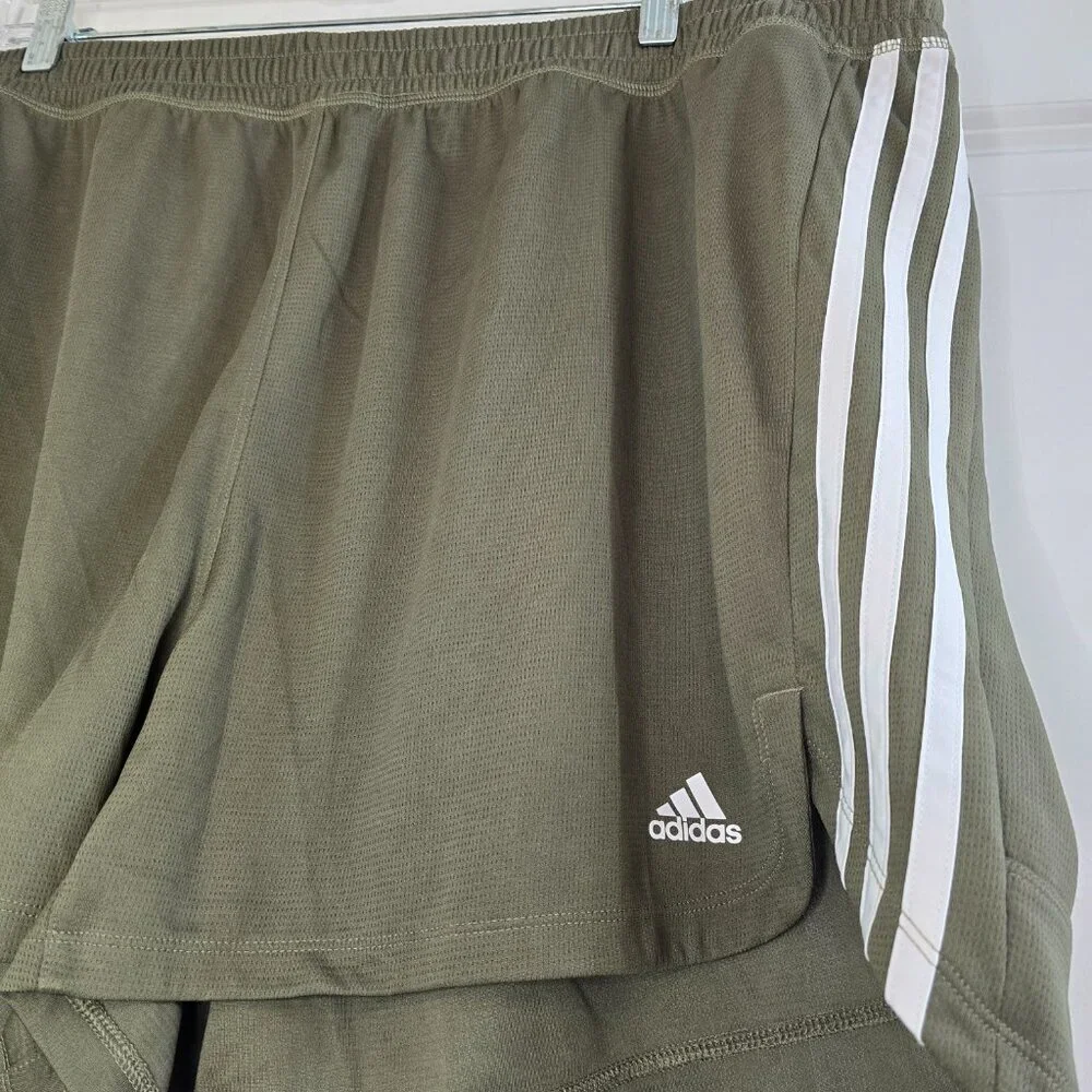 Adidas Pacer Shorts - 4 Inch Inseam - Olive Green - Picture 5 of 8